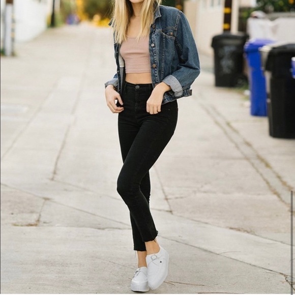 T.U.K white vegan mono buckle pointed toe creeper - Picture 6 of 6